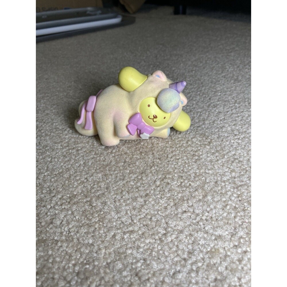 Mini so Sanrio Characters Pastel unicorn Series Pompompurin Flocked Figure